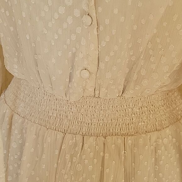 LULU'S Dreamy Astetic Beige Long Sleeved Mini Dress Size XS NWT - Picture 10 of 16